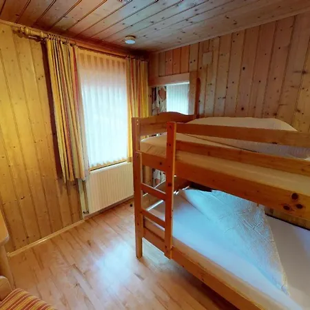 Das Kleine Familienhotel Koch 3* Айзентраттен